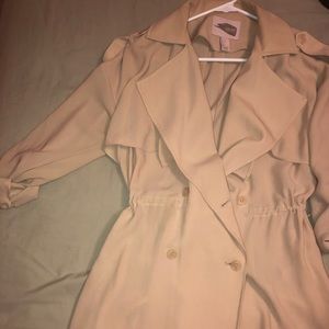 Forever21 flowy nude / cream trench coat jacket